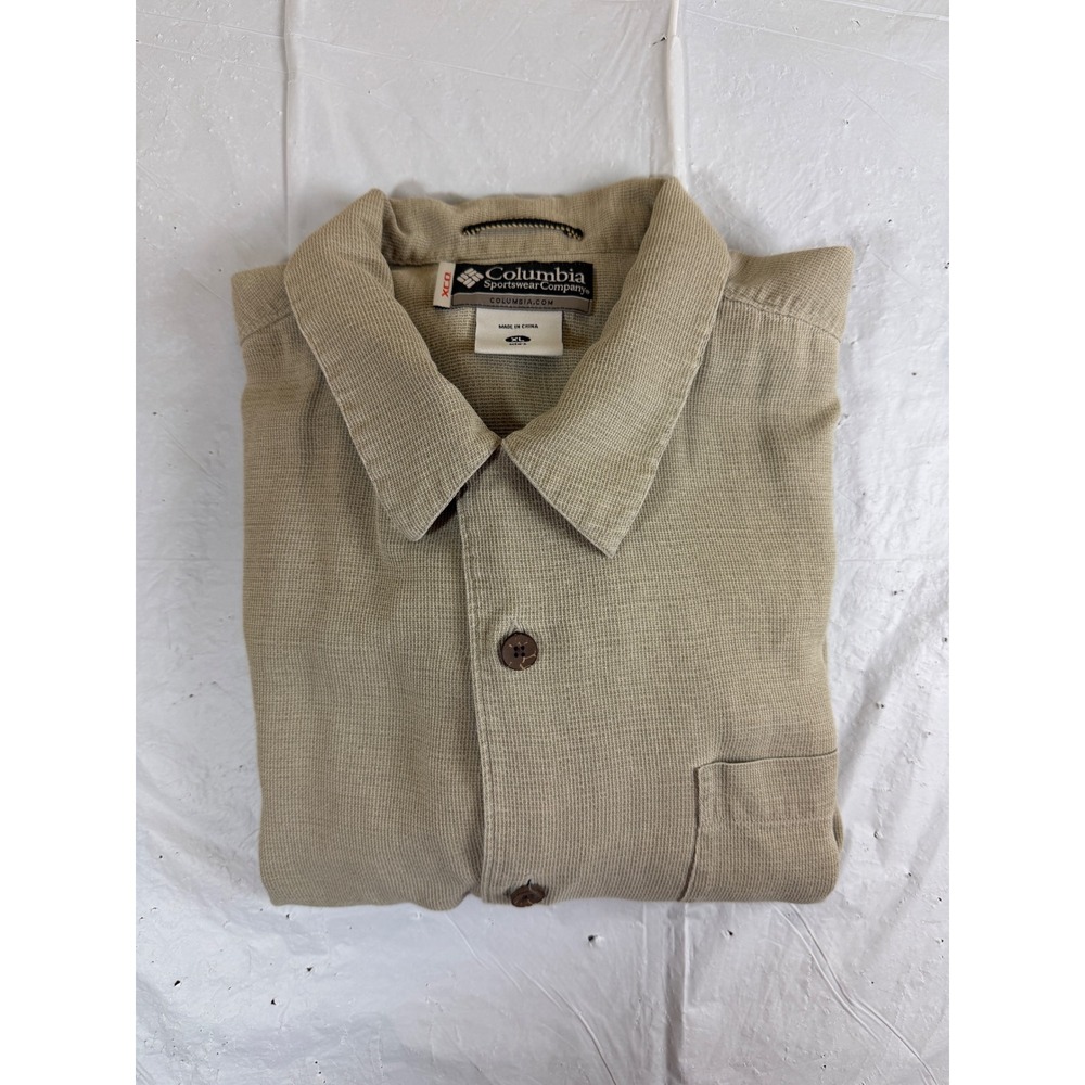 Columbia XCO Mens XL Khaki Tan Silk Cotton Short Sleeve Button Down Shirt AM7182